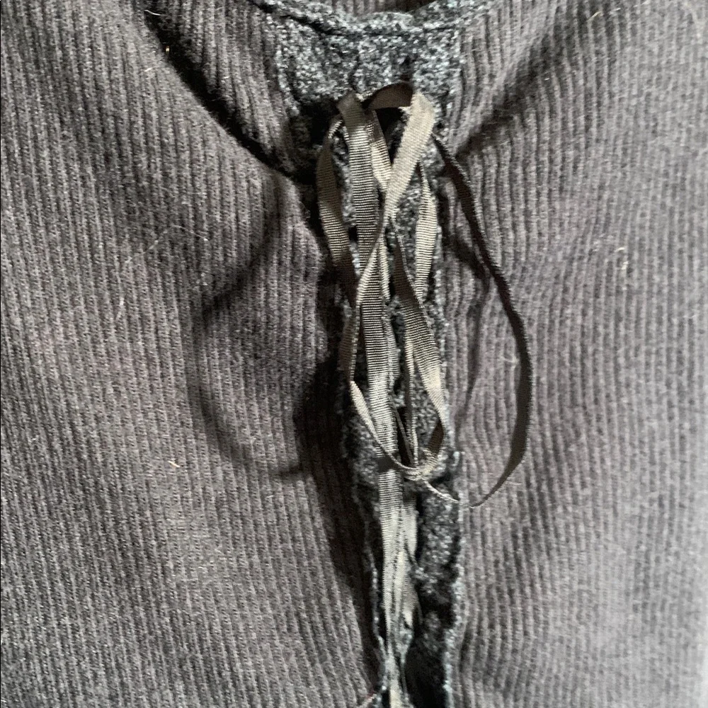 Lucky Brand Womens Y2K Ribbed Long Sleeve Top Black Cinch Tie Front Sz L Fitted - Picture 3 of 6